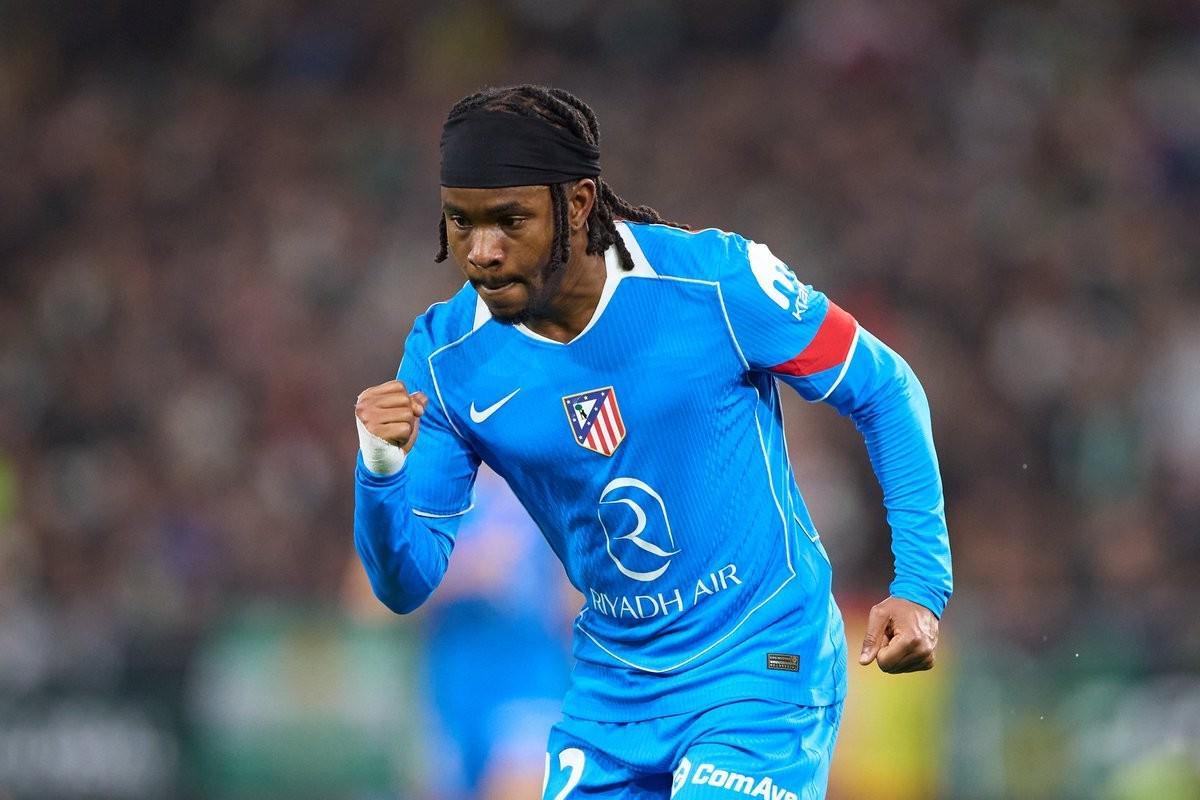 完美电竞平台-每体：卢克曼曾两次被推荐给巴萨，但均未被巴萨采纳